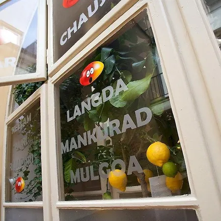 Mango * Prag
